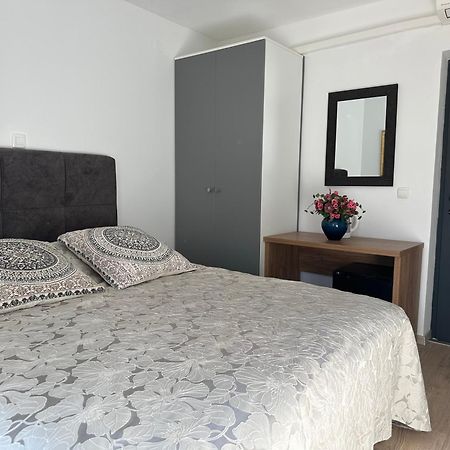 Apartments Tomas II ดูบรอฟนิก ภายนอก รูปภาพ