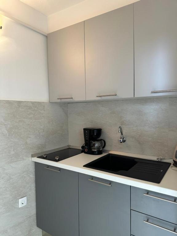 Apartments Tomas II ดูบรอฟนิก ภายนอก รูปภาพ